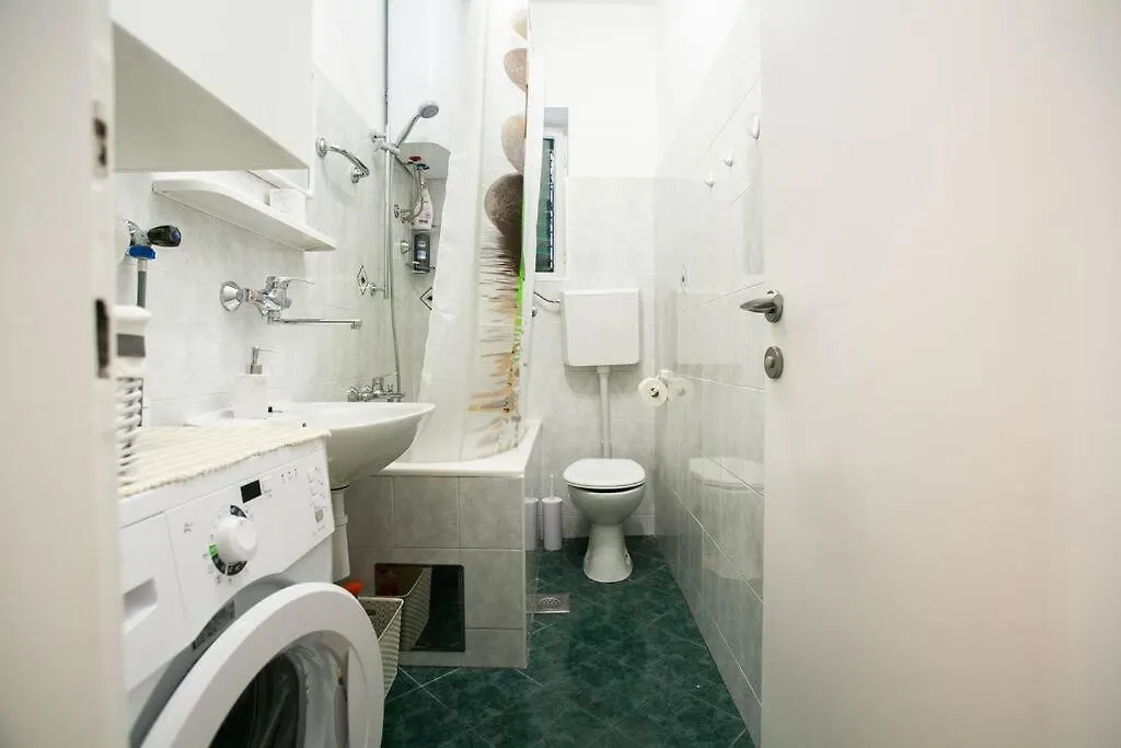 Apartment David, 2Mins From Town Centre  Split